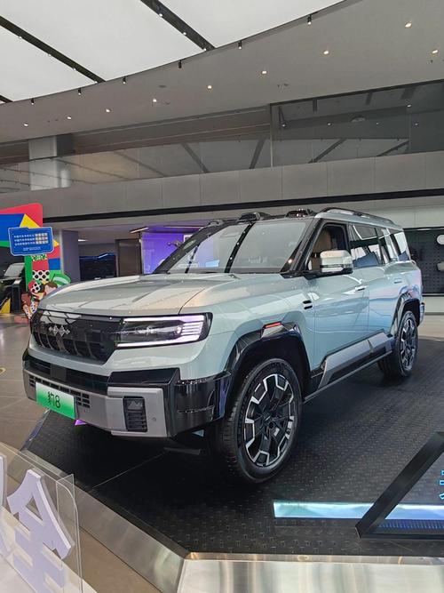 广州128比亚迪方程豹硬派越野的爆款，英菲尼迪35周年与你共成长